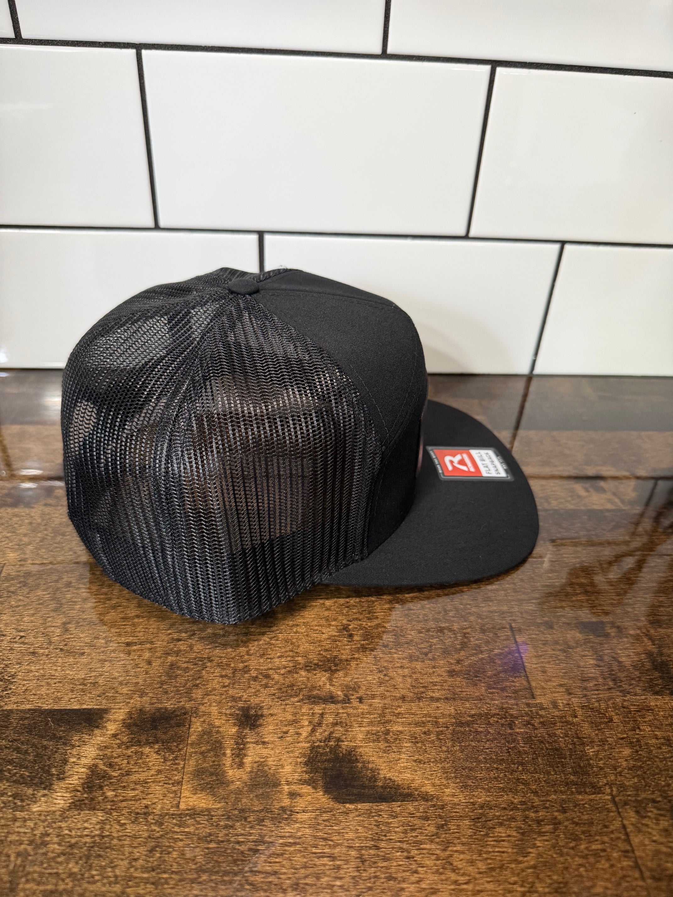 DH1 BLACK OUT FLAT BILL