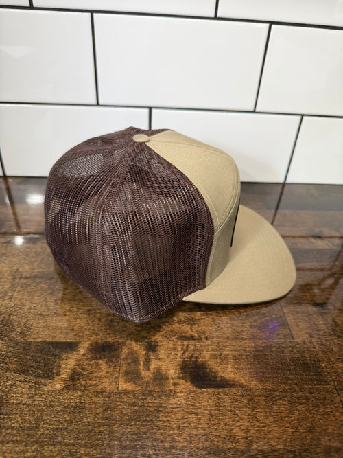 DH1 TAN FLAT BILL